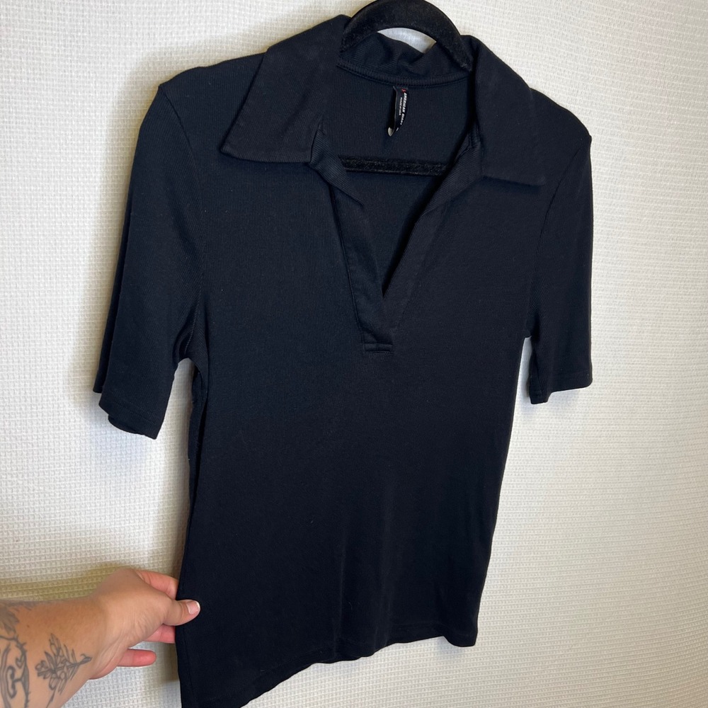 American Giant Women Black Ribbed V-Neck Polo Short Sleeve Shirt Size M